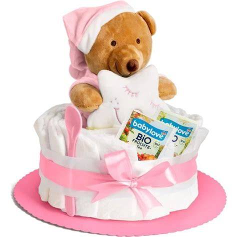 Gâteau de couches rose pour baptême fille