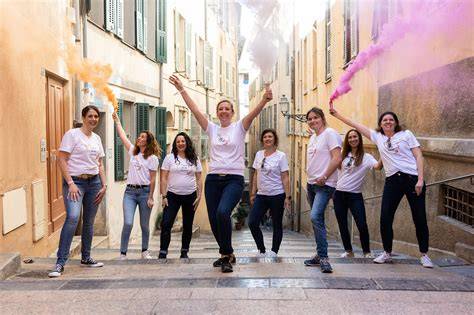 Groupe EVJF dans les ruelles d’Uzès