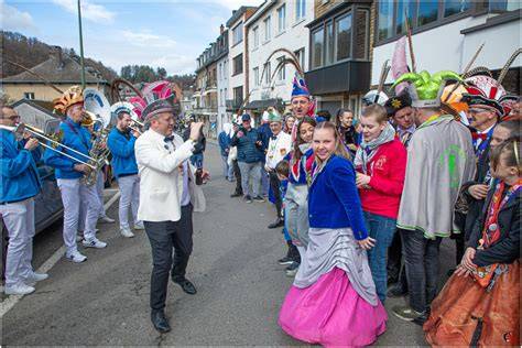 Grand cortège du Carnaval de La Roche-en-Ardenne