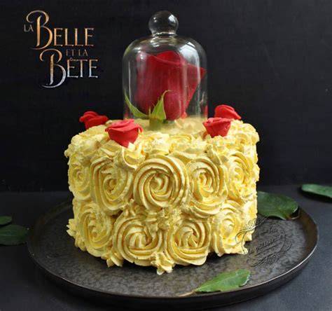 gâteau Belle et la Bête rose cloche
