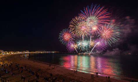 Feu d’artifice de La Baule tiré depuis la baie