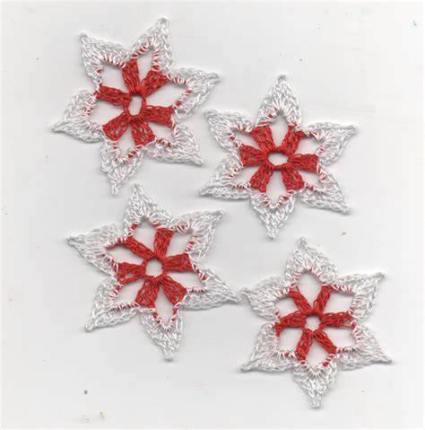 Étoiles bicolores serviettes de Noël