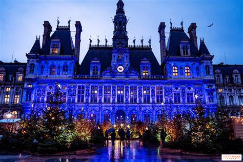 Illuminations de Noël sur une ville bretonne