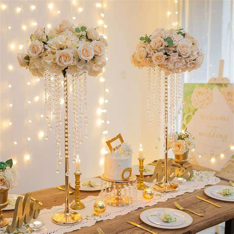 Table de gâteau mariage perles lumière