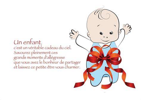 carte de naissance avec cadeau bébé