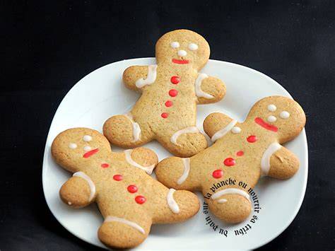 Guirlande de biscuits en forme de bonhommes