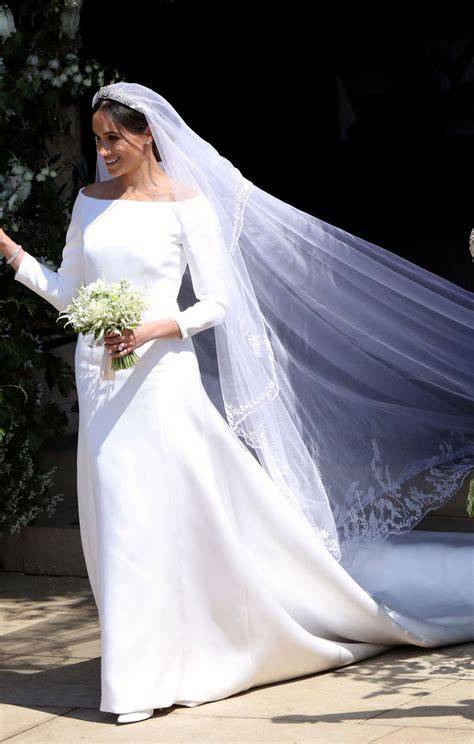 Robe de mariée royale pour cosplay de Meghan Markle