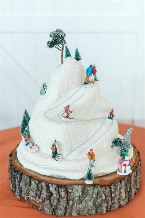 Skieur humoristique avec gâteau anniversaire
